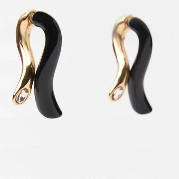 Zara Jewelry - ZARA Enameled Earrings in Black / Gold NWT ✨🔥🔥🔥